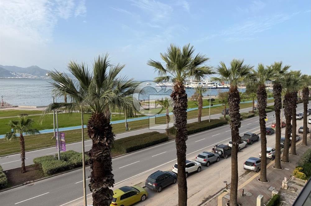 BOSTANLI YALISINDA PANORAMİK DENİZ MANZARALI SATILIK 3+1 DAİRE