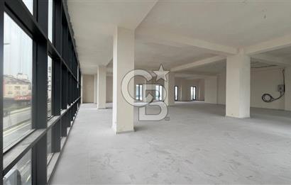 ARNAVUTKÖY'DE CADDE CEPHE KİRALIK PLAZA