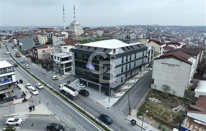 ARNAVUTKÖY'DE CADDE CEPHE KİRALIK PLAZA