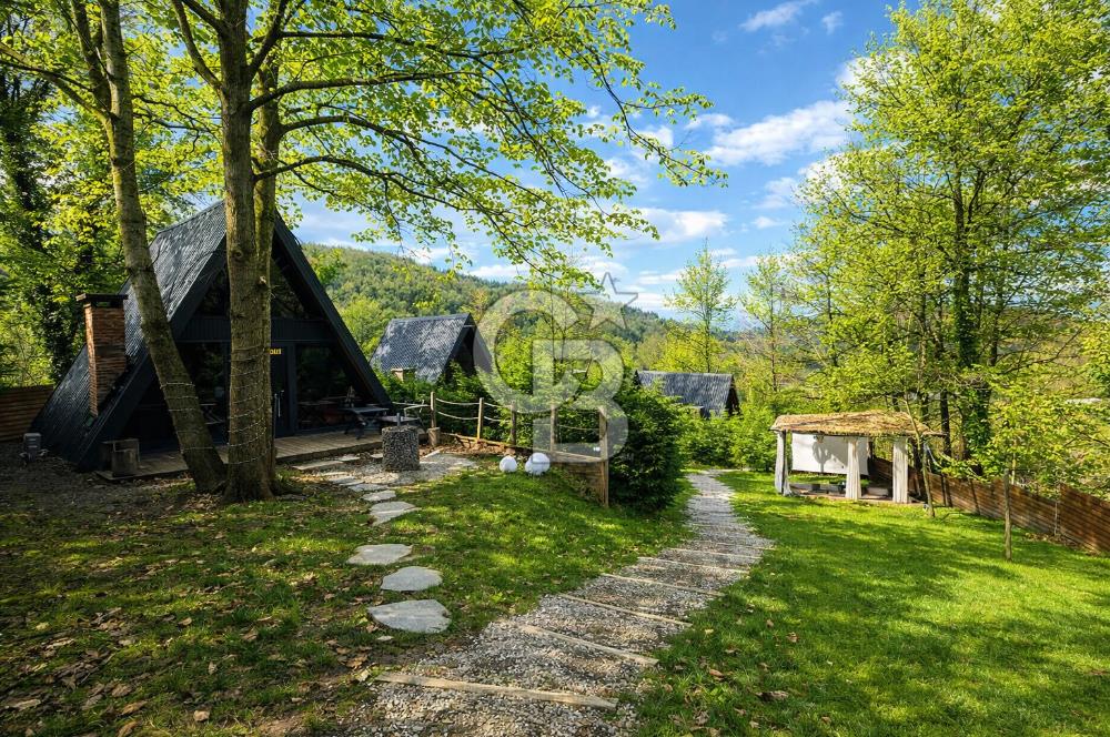 SAPANCA'DA RUHSATLI, FAAL VE YÜKSEK GETİRİLİ BUNGALOV TESİSİ