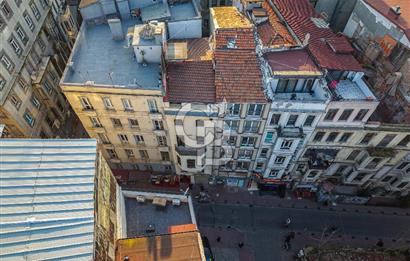 BEYOĞLU BALO SOKAK'TA KİRALIK OTEL BİNASI