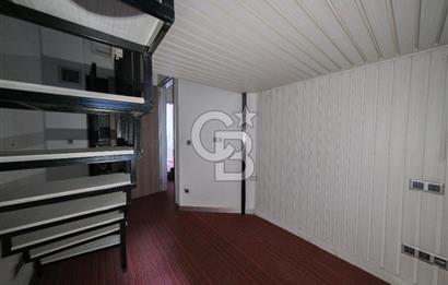 BEYOĞLU BALO SOKAK'TA KİRALIK OTEL BİNASI