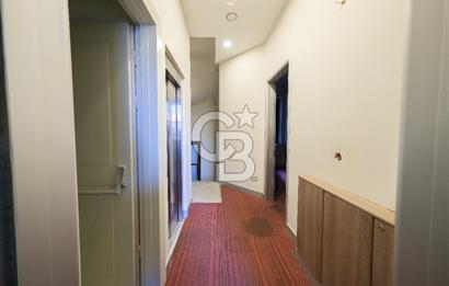 BEYOĞLU BALO SOKAK'TA KİRALIK OTEL BİNASI