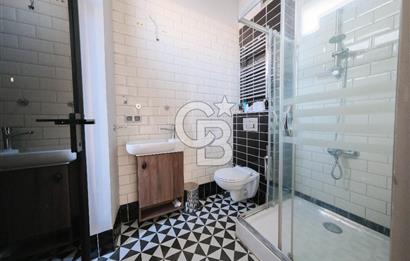 BEYOĞLU BALO SOKAK'TA KİRALIK OTEL BİNASI