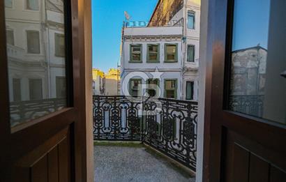BEYOĞLU BALO SOKAK'TA KİRALIK OTEL BİNASI