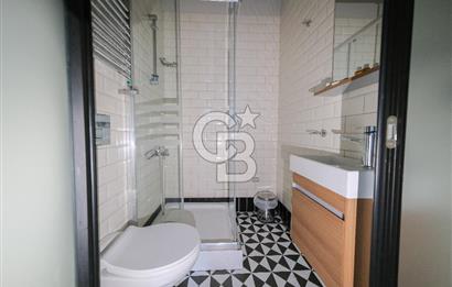 BEYOĞLU BALO SOKAK'TA KİRALIK OTEL BİNASI