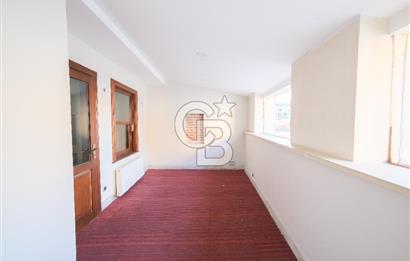 BEYOĞLU BALO SOKAK'TA KİRALIK OTEL BİNASI