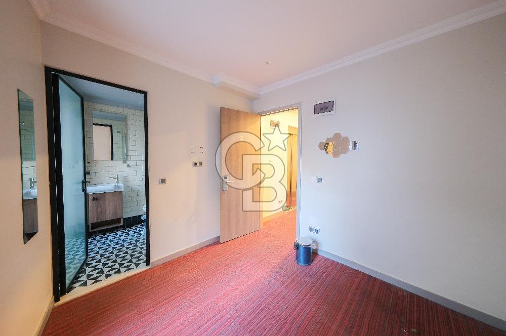 BEYOĞLU BALO SOKAK'TA KİRALIK OTEL BİNASI