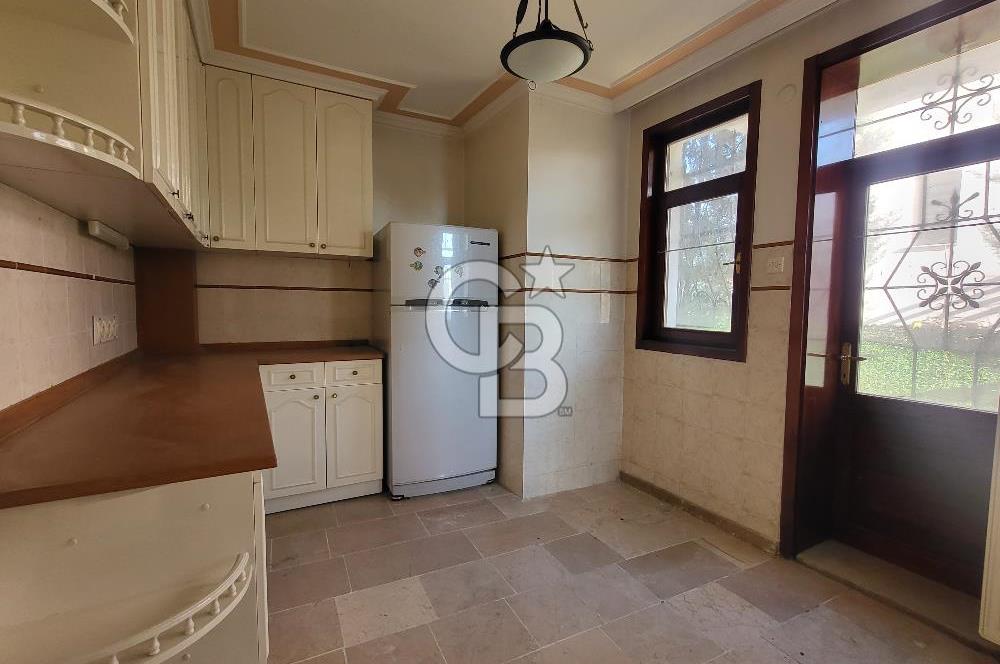 CB SITKI ŞİMŞEK'TEN DOKTORLAR SİTESİNDE KİRALIK VİLLA