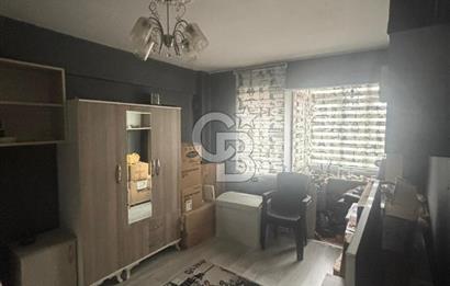 İzmirpark AVM yakını Satılık  2+1 Daire