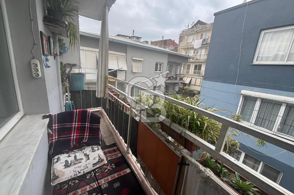 İzmirpark AVM yakını Satılık  2+1 Daire