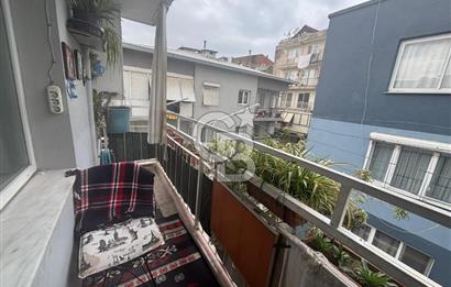 İzmirpark AVM yakını Satılık  2+1 Daire