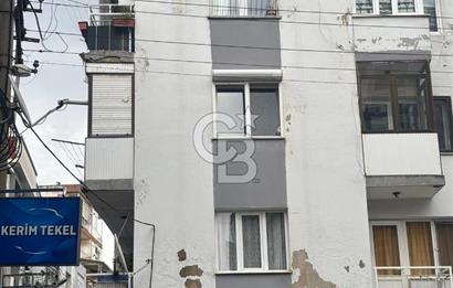 İzmirpark AVM yakını Satılık  2+1 Daire