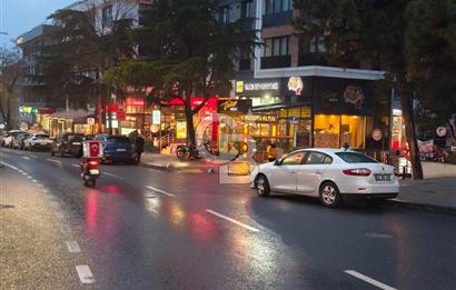 ACIBADEM CADDESİNDE 2 KATLI, TABELA DEĞERİ YÜKSEK DEVREN KİRALIK