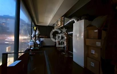 ACIBADEM CADDESİNDE 2 KATLI, TABELA DEĞERİ YÜKSEK DEVREN KİRALIK