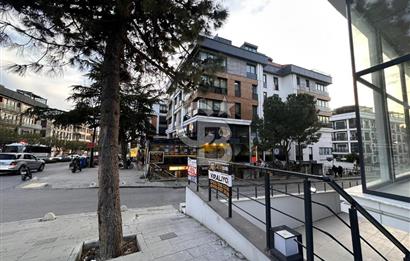 ACIBADEM CADDESİNDE 2 KATLI, TABELA DEĞERİ YÜKSEK DEVREN KİRALIK