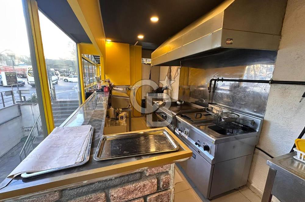 ACIBADEM CADDESİNDE 2 KATLI, TABELA DEĞERİ YÜKSEK DEVREN KİRALIK