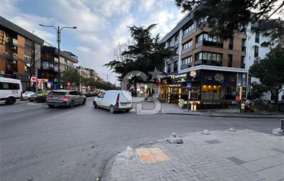 ACIBADEM CADDESİNDE 2 KATLI, TABELA DEĞERİ YÜKSEK DEVREN KİRALIK