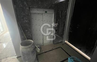 ARNAVUTKÖY'DE CADDE CEPHE KİRALIK PLAZA