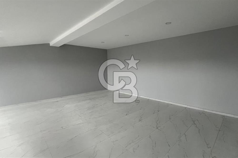 ARNAVUTKÖY'DE CADDE CEPHE KİRALIK PLAZA