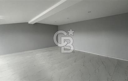 ARNAVUTKÖY'DE CADDE CEPHE KİRALIK PLAZA