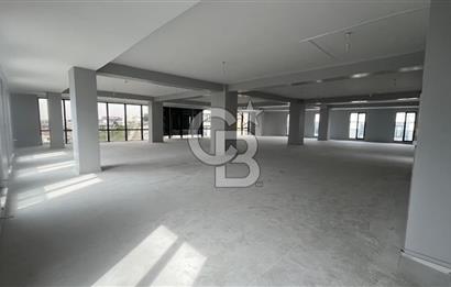 ARNAVUTKÖY'DE CADDE CEPHE KİRALIK PLAZA