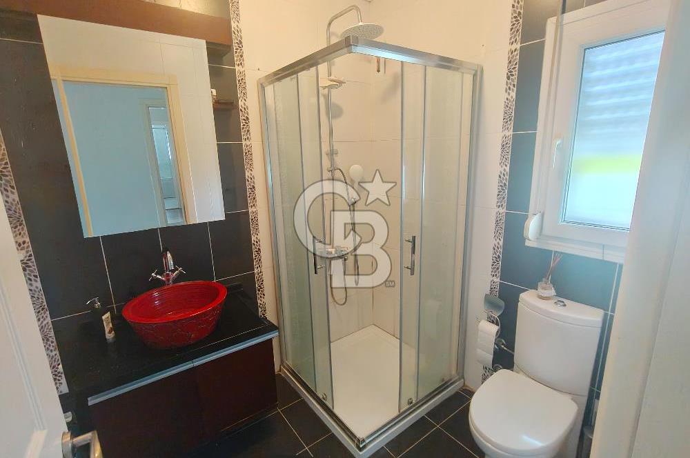 İZMİR ULUKENT YAMAÇ EVLER VİLLA SİTESİNDE SATILIK 4+1 VİLLA