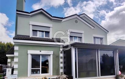 İZMİR ULUKENT YAMAÇ EVLER VİLLA SİTESİNDE SATILIK 4+1 VİLLA