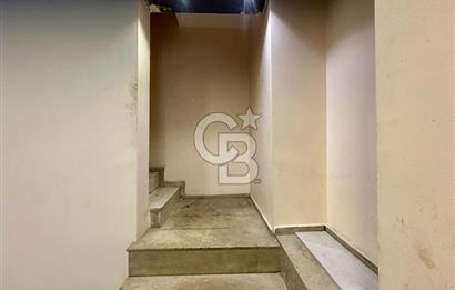 ABDİ İPEKÇİ CD.'NDE TABELA DEĞERİ YÜKSEK TAM MÜSTAKİL KİRALIK!