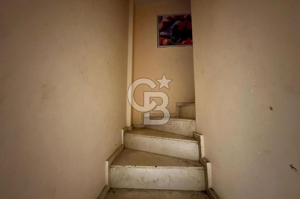 ABDİ İPEKÇİ CD.'NDE TABELA DEĞERİ YÜKSEK TAM MÜSTAKİL KİRALIK!