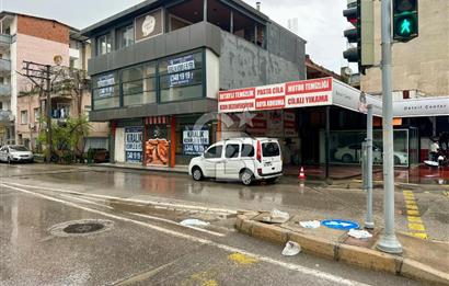 ABDİ İPEKÇİ CD.'NDE TABELA DEĞERİ YÜKSEK TAM MÜSTAKİL KİRALIK!