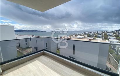 KIYIKIŞLACIK ZEYTİNLİKUYU ATASAYANLAR BEACH TE DENİZ MANZARALI 1+1 