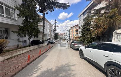 Cinnah Yakını Nergiz Sk. da Eşyalı Satılık 3+1 Daire