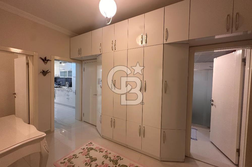 Cinnah Yakını Nergiz Sk. da Eşyalı Satılık 3+1 Daire