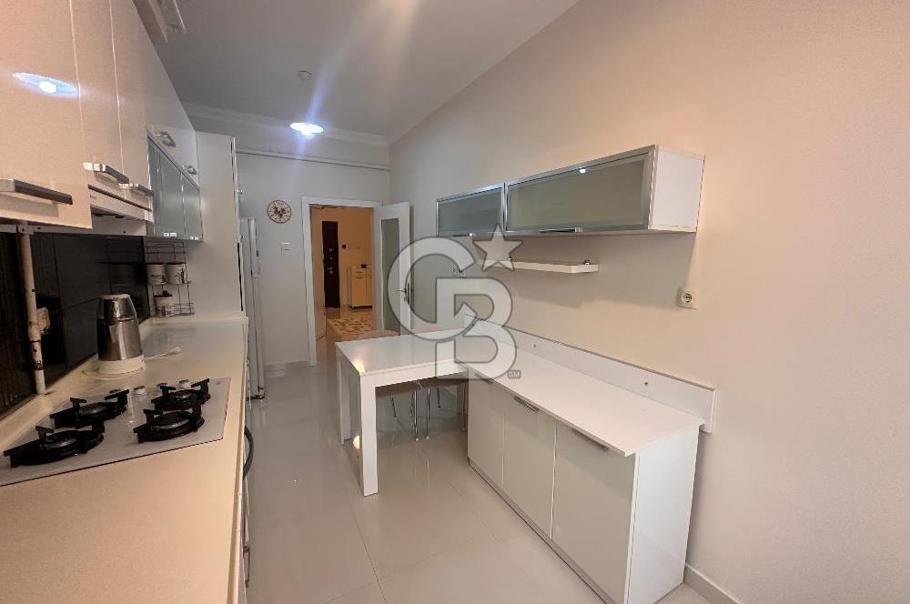 Cinnah Yakını Nergiz Sk. da Eşyalı Satılık 3+1 Daire