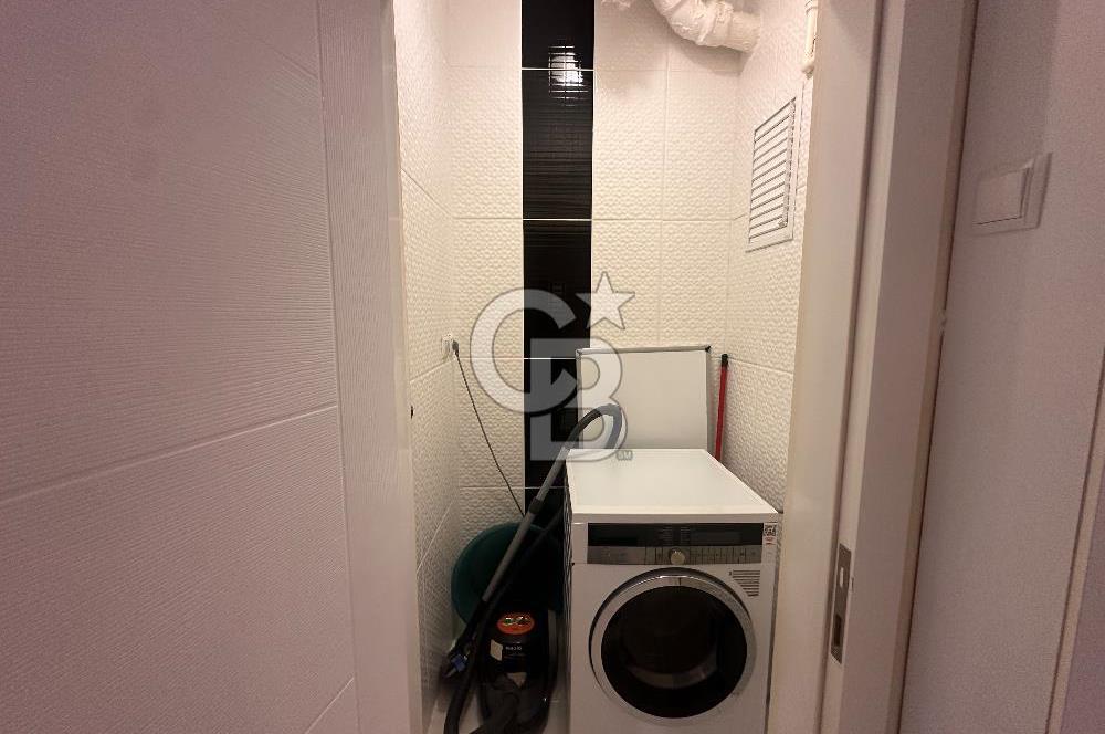 Cinnah Yakını Nergiz Sk. da Eşyalı Satılık 3+1 Daire