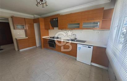 Balçova Halk Merkezi yakınında kiralık 3+1 geniş aydınlık daire