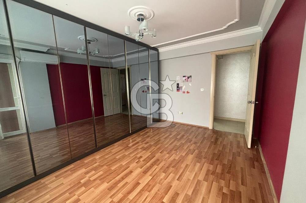 Balçova Halk Merkezi yakınında kiralık 3+1 geniş aydınlık daire