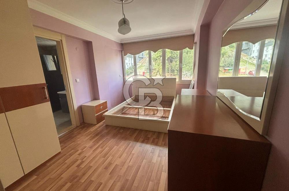 Balçova Halk Merkezi yakınında kiralık 3+1 geniş aydınlık daire