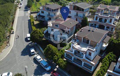 CB Odak'tan Yalı'da Deniz Manzaralı, Müstakil 5+1 Kiralık Villa