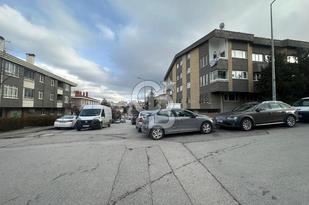 AŞAĞI ÖVEÇLER'DE KİRALIK 190 M² GENİŞ VE FERAH DUBLEKS OFİS