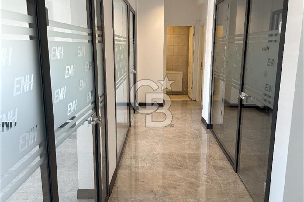 AŞAĞI ÖVEÇLER'DE KİRALIK 190 M² GENİŞ VE FERAH DUBLEKS OFİS