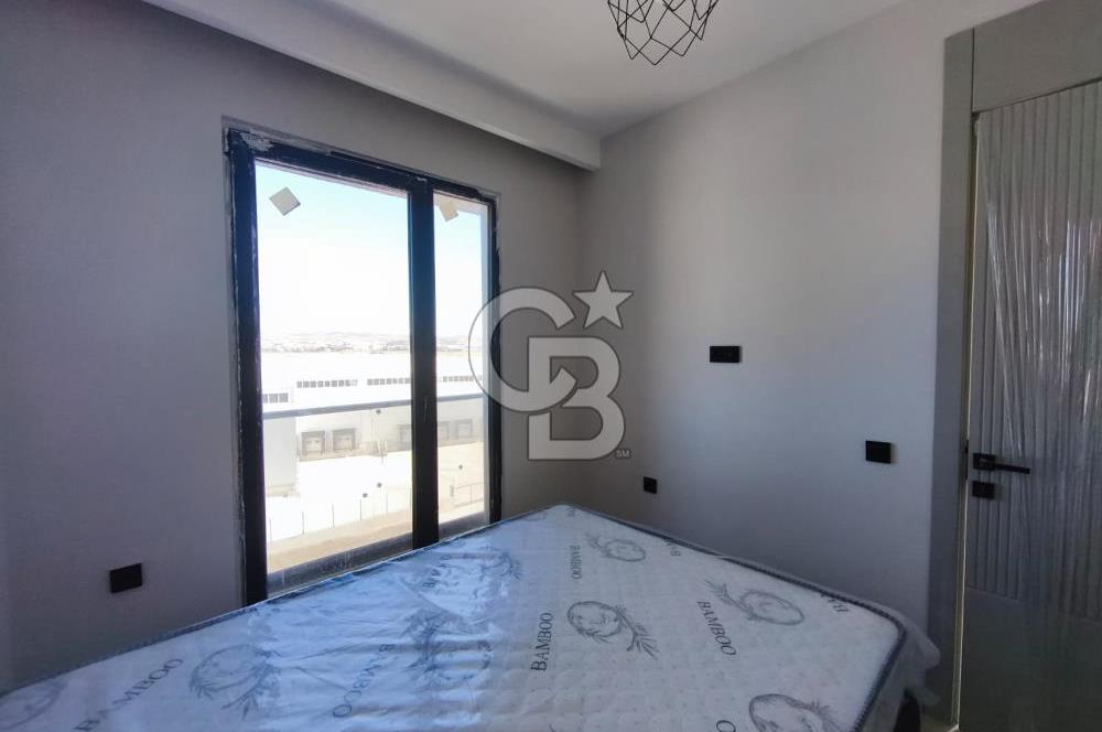 HAVAALANI YAKININDA EŞYALI KİRALIK 1+1 DAİRE