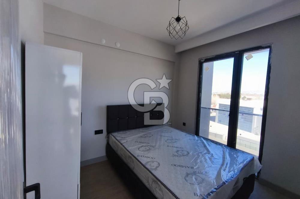HAVAALANI YAKININDA EŞYALI KİRALIK 1+1 DAİRE