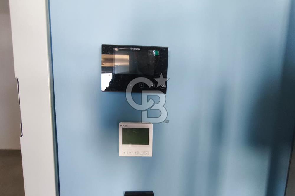 HAVAALANI YAKININDA EŞYALI KİRALIK 1+1 DAİRE