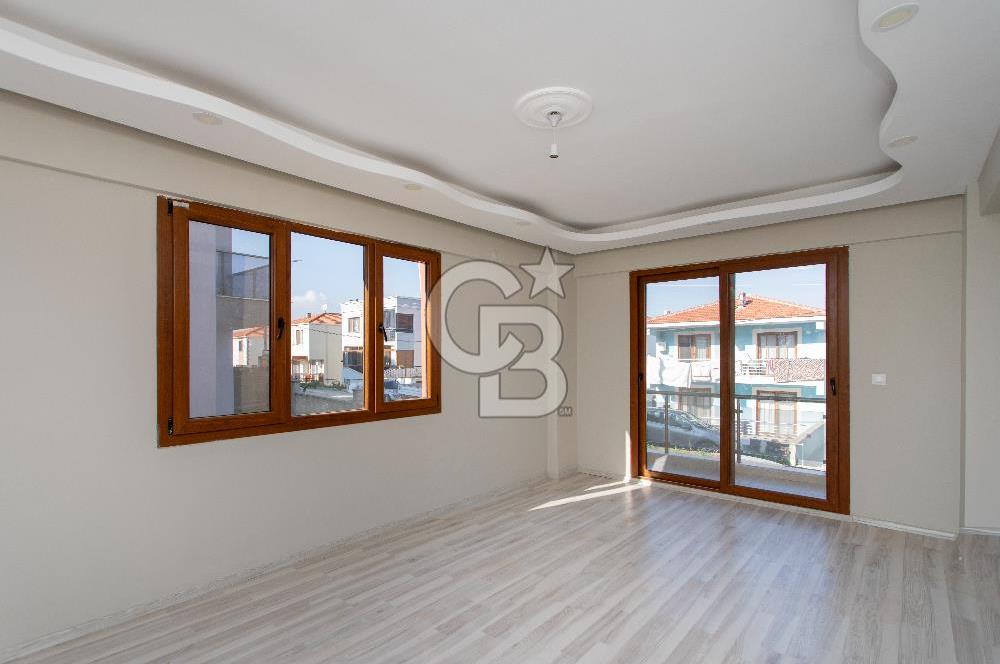 Foça Kazım Dirik Mah. Kiralık Bahçe Katı 2+1 Daire