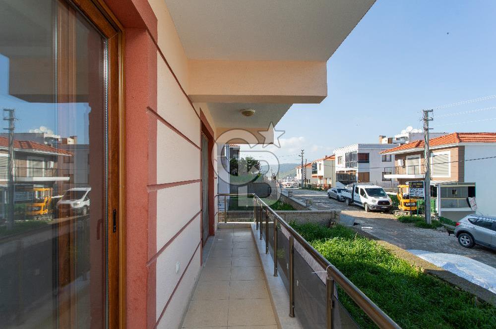 Foça Kazım Dirik Mah. Kiralık Bahçe Katı 2+1 Daire