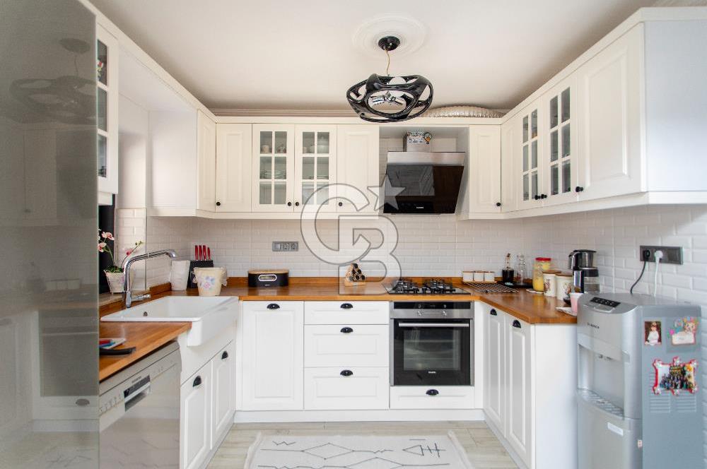 Foça Atatürk Mah. Site İçerisinde Satılık 3+1 Dubleks Taş Villa