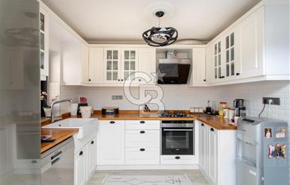 Foça Atatürk Mah. Site İçerisinde Satılık 3+1 Dubleks Taş Villa