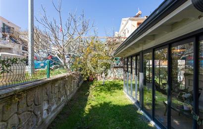 Foça Atatürk Mah. Site İçerisinde Satılık 3+1 Dubleks Taş Villa